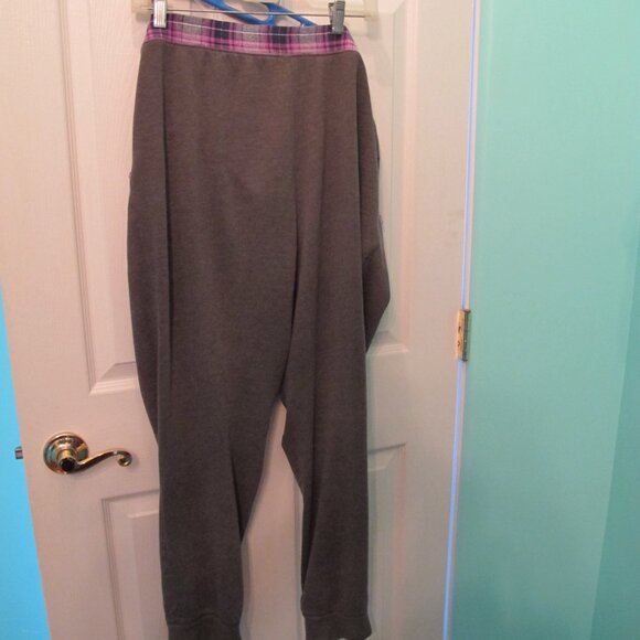 SO Womens sweats size xl gray with multicolor band - Picture 4 of 4